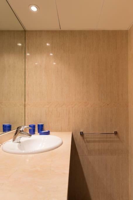 Apartamento Torre Uno Santa Cruz Екстериор снимка